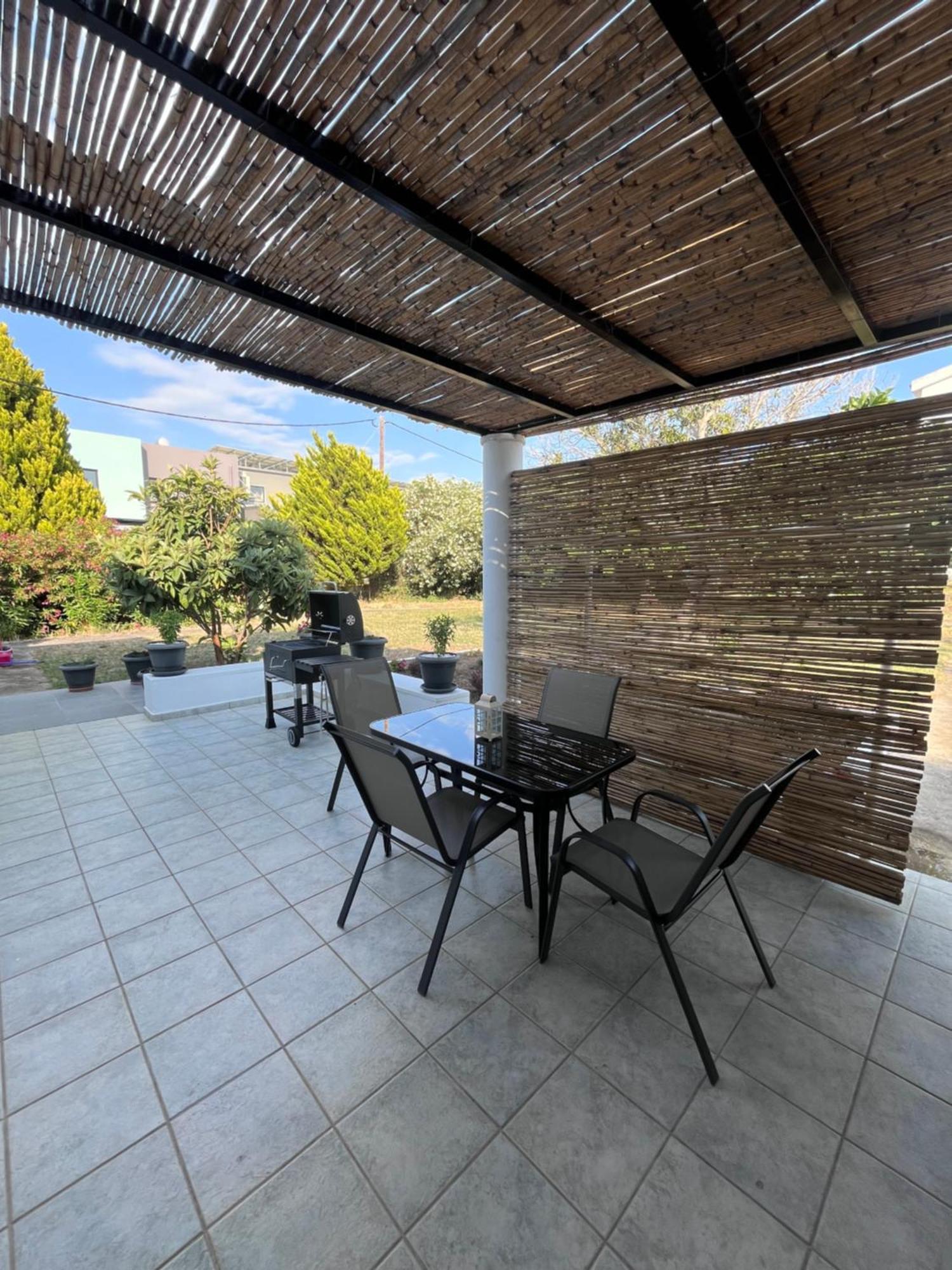 Kosaris Cottage Ziparion Экстерьер фото